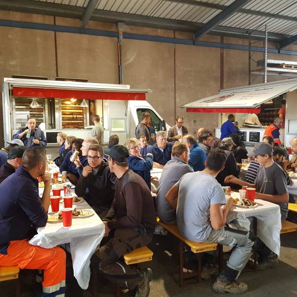 déjeuner du personnel salarié présent au séminaire